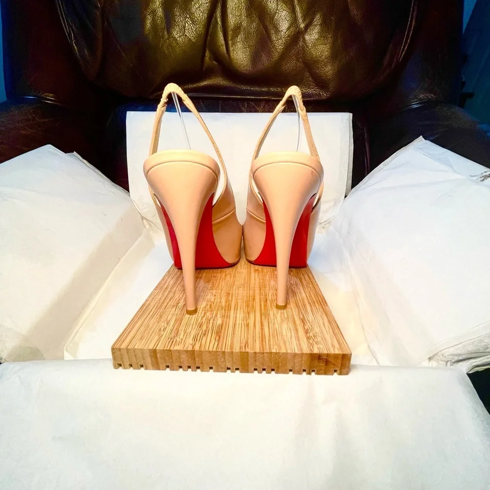 Christian Louboutin NoPrive 120 nude patent kid leather Peep slingback pump 39.5